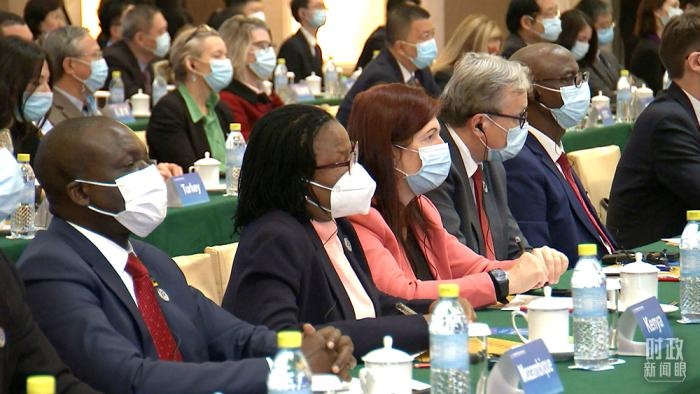 △紀(jì)念會議分會場的與會嘉賓。(總臺央視記者楊立峰拍攝)