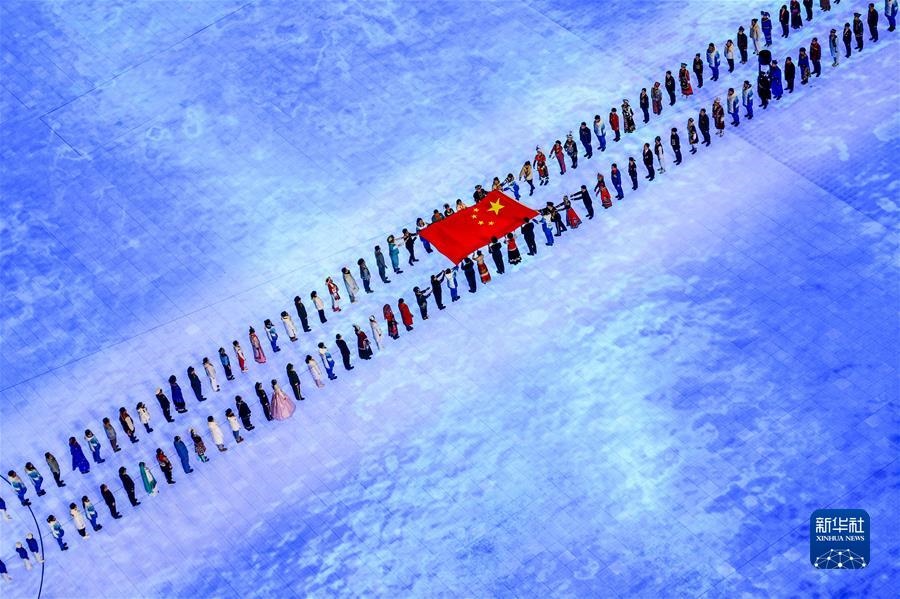 （新華全媒頭條·圖文互動(dòng)）（5）鐘華論：中國攜手世界 向著春天出發(fā)——寫在北京第二十四屆冬季奧林匹克運(yùn)動(dòng)會(huì)閉幕之際