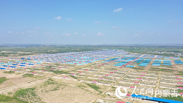 科右中旗被列入全國肉牛全產業(yè)鏈典型縣，入選國家級現(xiàn)代產業(yè)園創(chuàng)建名單。（科右中旗委宣傳部提供）