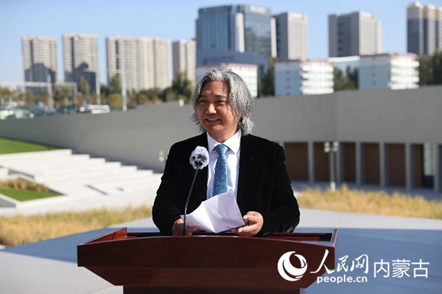 全國政協副秘書長、民盟中央專職副主席、中國美術館館長、中國城市雕塑家協會主席吳為山開幕致辭。王劭凱攝