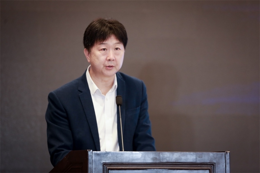 中國民主法制出版社黨委書記、社長、總編輯 劉海濤