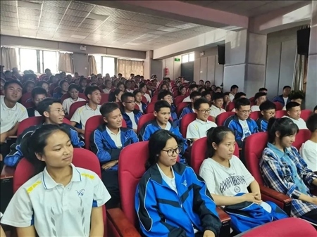 （高三學生“考試力”講座）