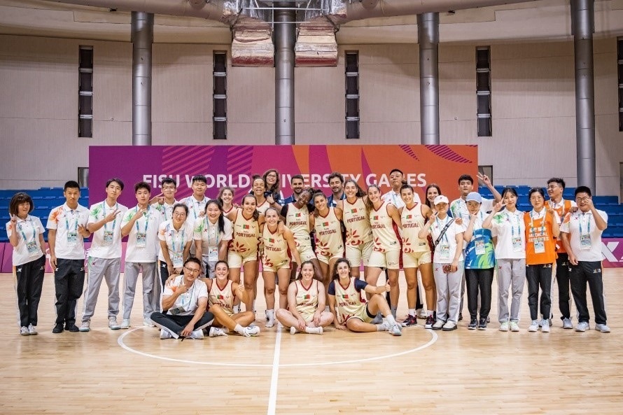 成都大運會葡萄牙女子籃球隊。 受訪者供圖