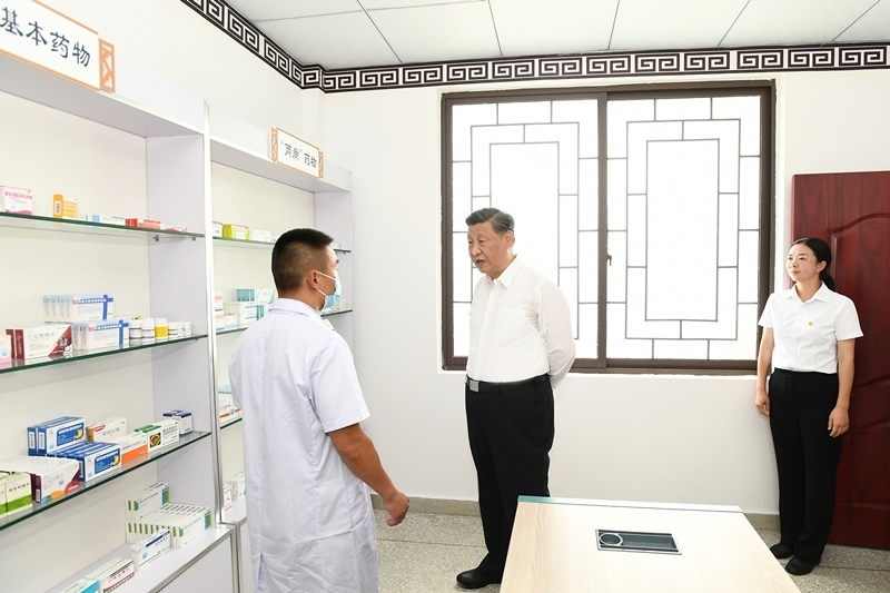 2022年6月8日，習(xí)近平總書記在四川眉山東坡區(qū)太和鎮(zhèn)永豐村考察。