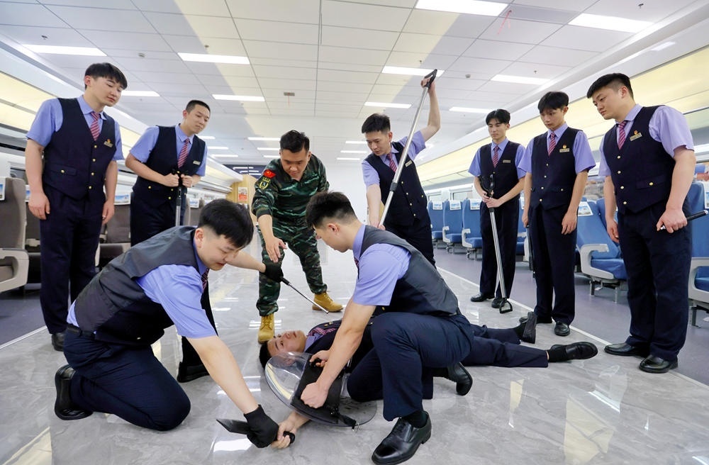 應(yīng)急處置培訓(xùn)。