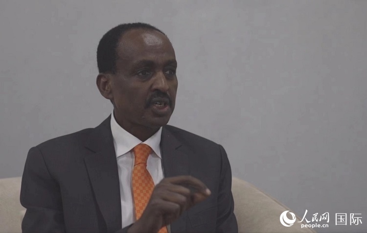 特肖梅·托加接受人民網(wǎng)專訪。人民網(wǎng)記者 劉寧攝