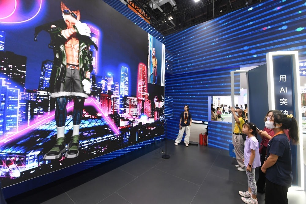 這是9月2日在國家會(huì)議中心拍攝的一款數(shù)字人。新華社記者 任超 攝