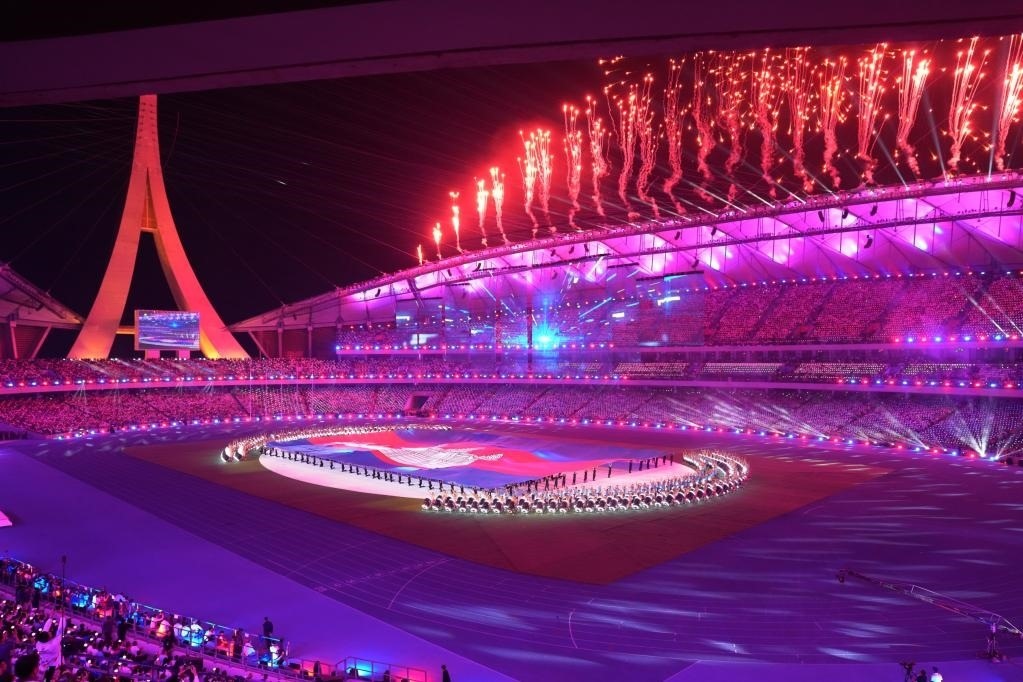 5月5日，第32屆東南亞運(yùn)動(dòng)會(huì)在柬埔寨首都金邊的國家體育場開幕。