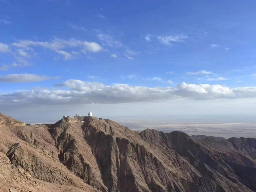 墨子巡天望遠(yuǎn)鏡遠(yuǎn)景圖。（中國(guó)科學(xué)技術(shù)大學(xué)供圖）