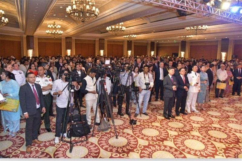 印度各界人士，各國駐印使節(jié)及外交官，中資企業(yè)、留學(xué)生和華僑華人等700余人出席招待會(huì)活動(dòng)現(xiàn)場(chǎng)。中國駐印度大使館供圖