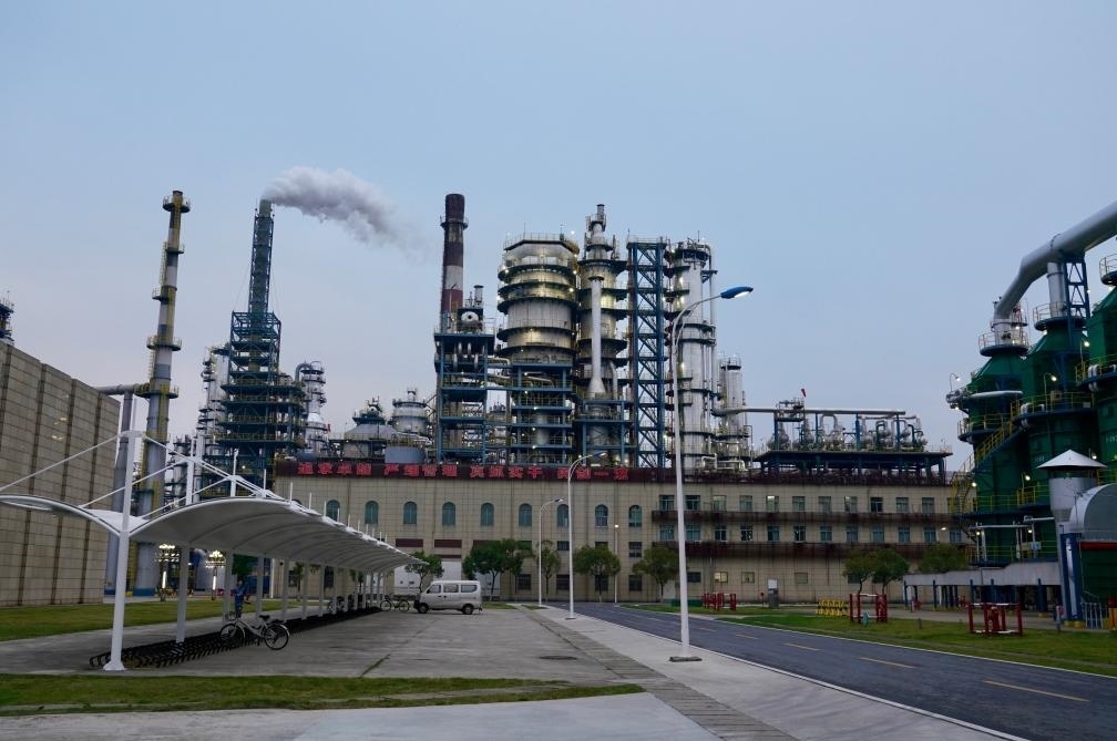 近日拍攝的公司煉油廠。新華社記者 胡晨歡 攝