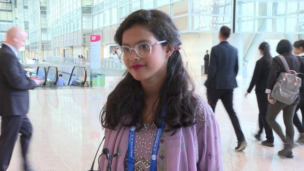 阿里法·沁在參加第三屆“一帶一路”國(guó)際合作高峰論壇民心相通專題論壇后接受記者采訪。