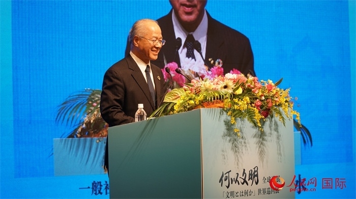 日本日中協(xié)會(huì)理事長(zhǎng)瀨野清水致辭。人民網(wǎng) 蔣曉辰攝