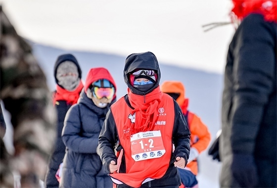 王軍霞在比賽中。主辦方供圖