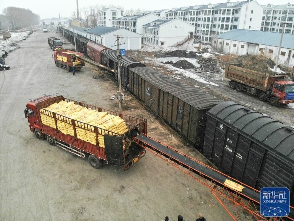 新華全媒+｜“大糧倉”黑龍江春耕備耕火熱進(jìn)行