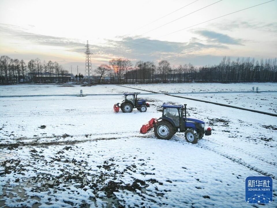 新華全媒+｜“大糧倉”黑龍江春耕備耕火熱進(jìn)行