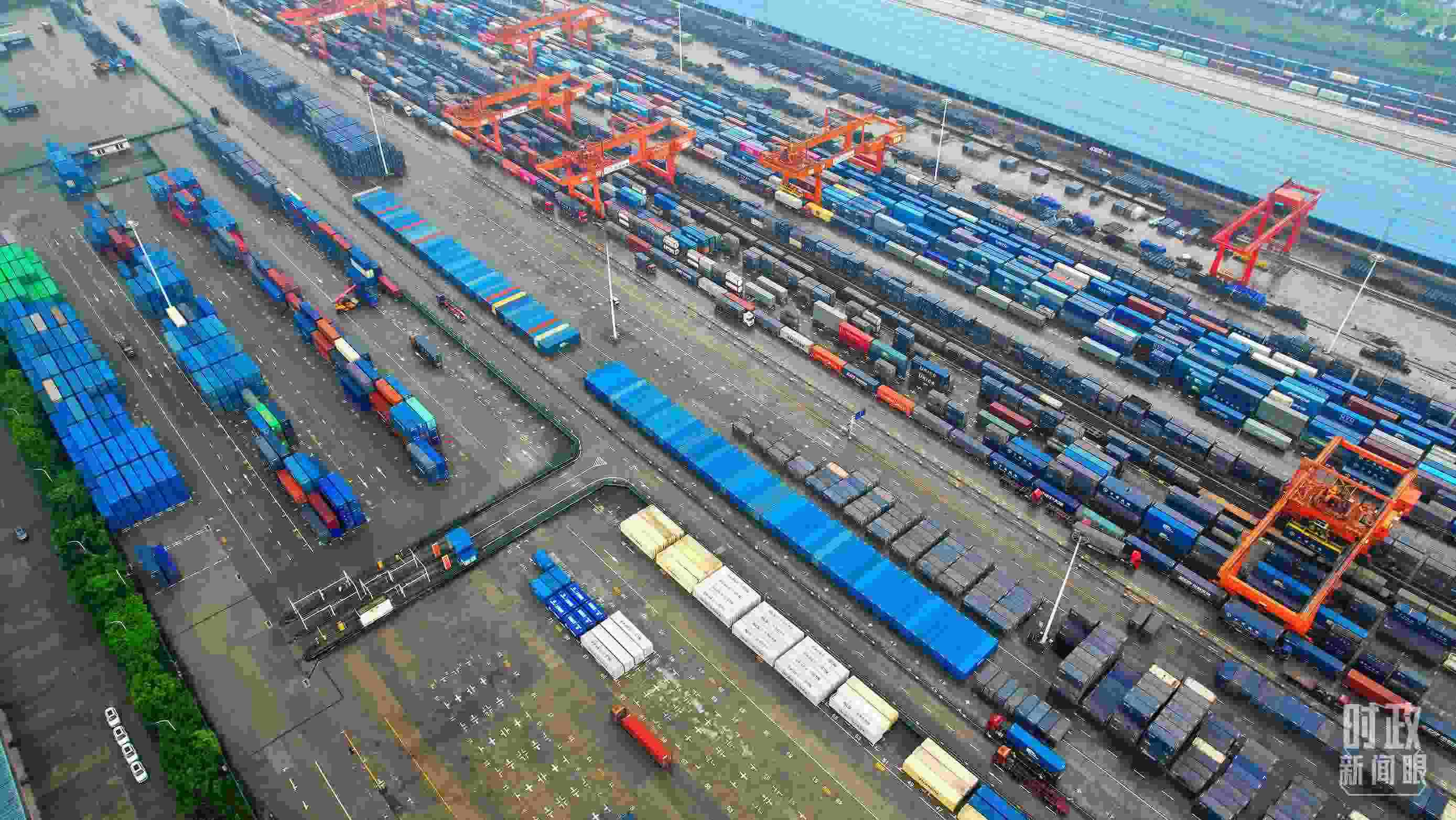 △重慶國(guó)際物流樞紐園區(qū)。（總臺(tái)央視記者范凱拍攝）