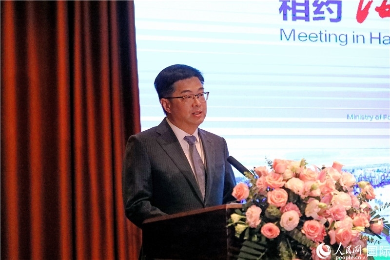 海南省人民政府副省長(zhǎng)陳懷宇在宣介會(huì)上致辭。人民網(wǎng)記者趙益普攝