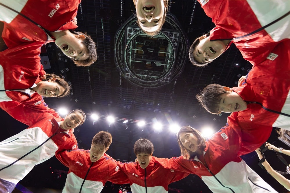 5月5日，中國隊在賽前互相鼓勵。新華社記者 江宏景 攝