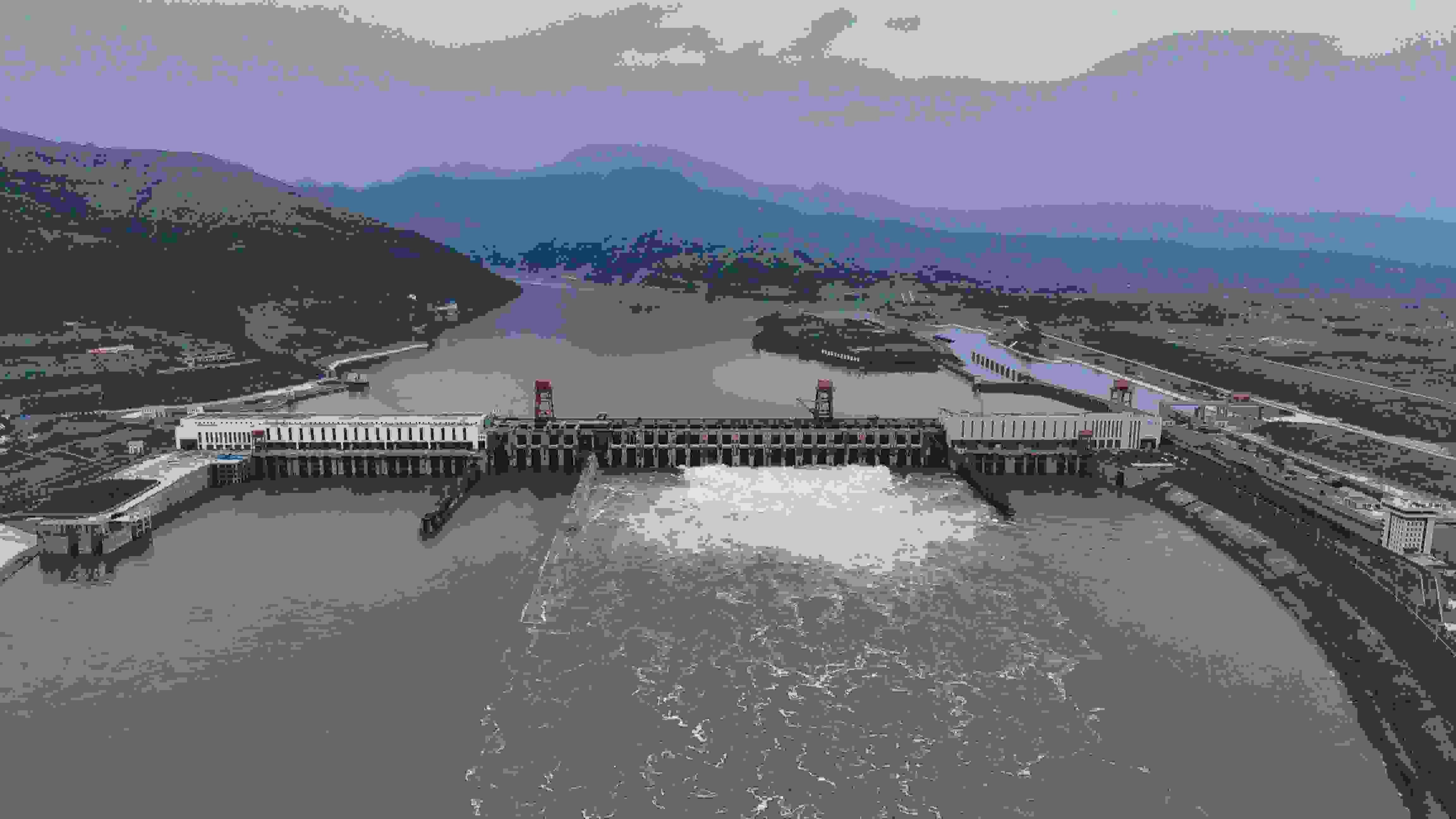 大藤峽水利樞紐精準(zhǔn)調(diào)度保障防洪安全。受訪者供圖