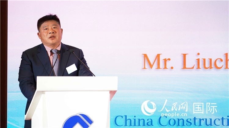 中國建設(shè)銀行國際部副總經(jīng)理岳留昌發(fā)言。 人民網(wǎng) 張茜 攝