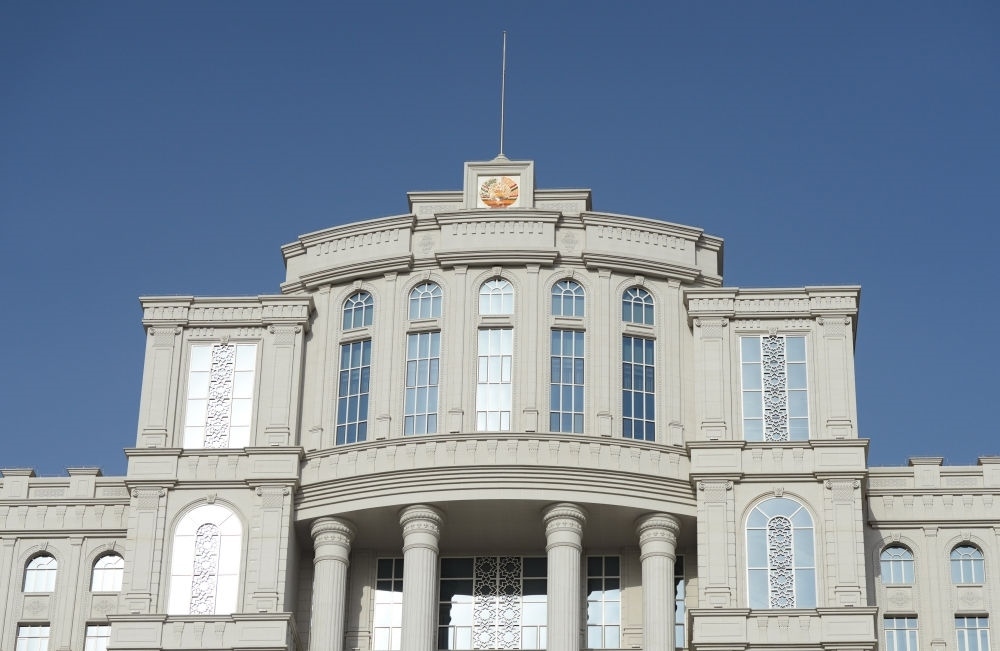 這是在杜尚別拍攝的塔吉克斯坦政府大樓。