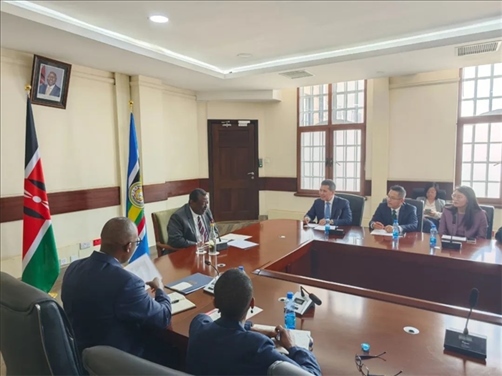 （座談會現場。駐肯使館供圖）