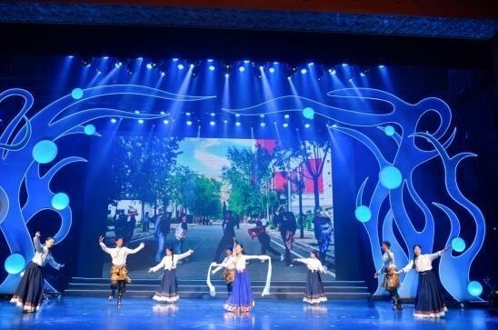 第十屆“歡動北京”開幕，12國青少年向未來問好