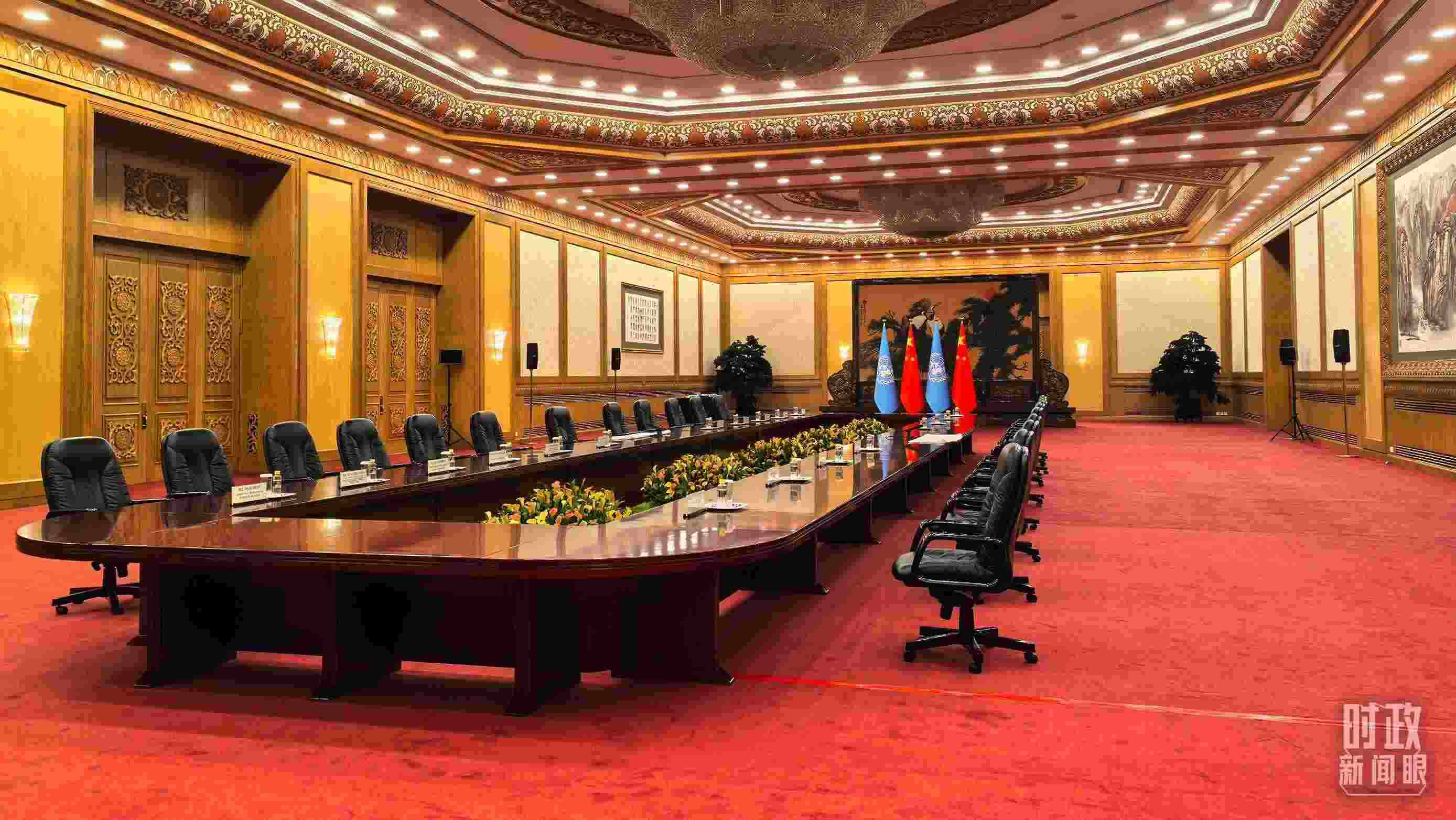  △同聯(lián)合國秘書長古特雷斯的會見會場，這是開始前的場景。（總臺央視記者劉瑞琳拍攝）