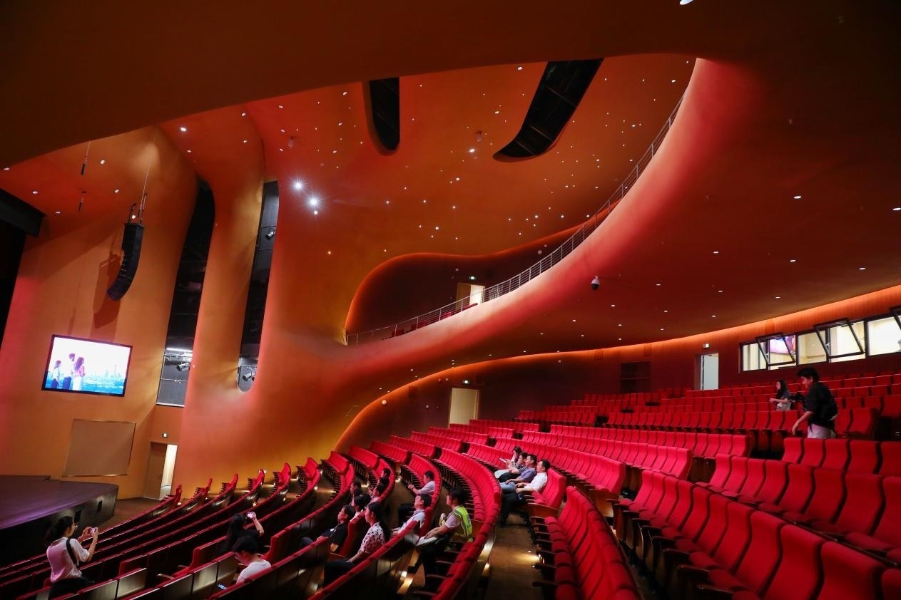 劇場(chǎng)內(nèi)部空間?！吨袊?guó)經(jīng)濟(jì)周刊》記者 肖翊攝