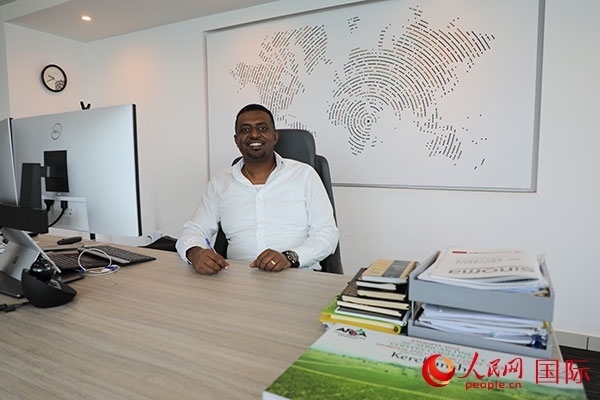 圖為Kerchanshe公司執(zhí)行總裁伊思拉爾·德格。人民網記者 沈小曉攝