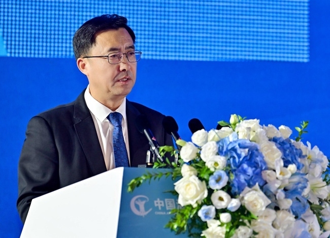 洋河股份黨委書記、董事長張聯(lián)東。受訪方供圖