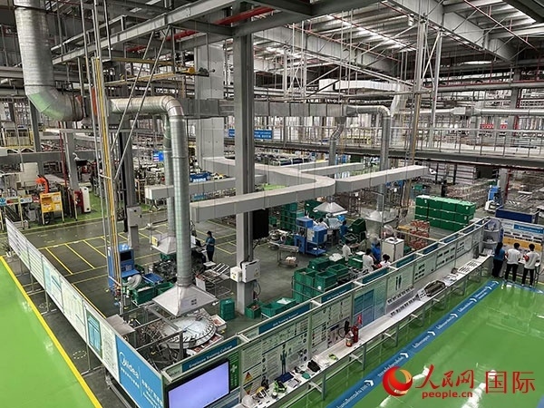 中企美的泰國工廠。人民網(wǎng)記者 簡承淵攝