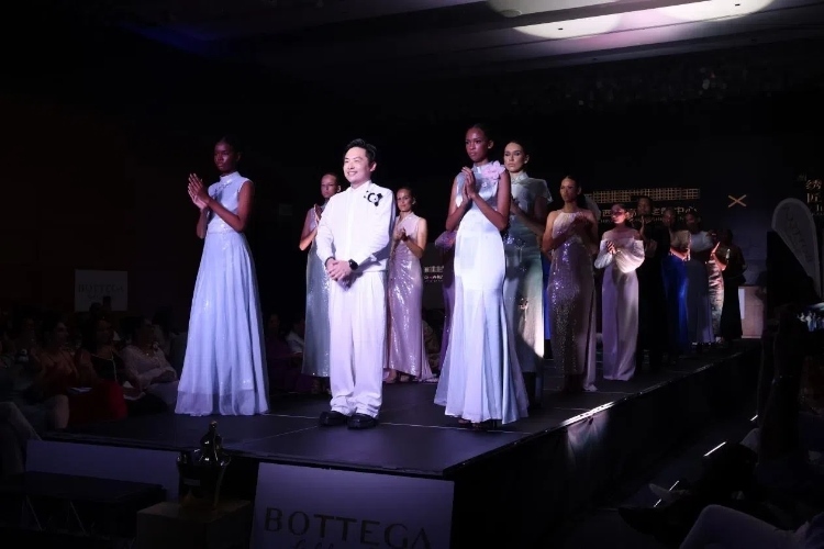 時裝周現(xiàn)場。顏李芳攝