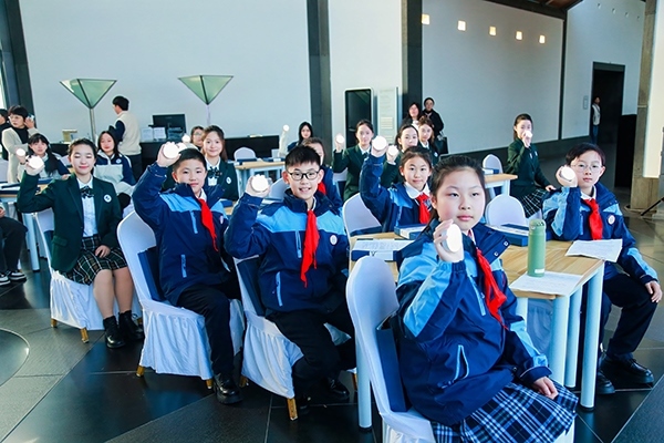 首屆全國(guó)“博物館里的大思政課”示范交流活動(dòng)。學(xué)校供圖