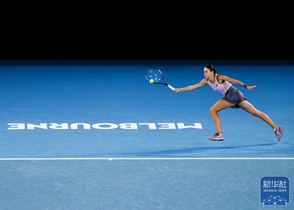 ↑托多尼在比賽中回球。新華社記者 馬平 攝