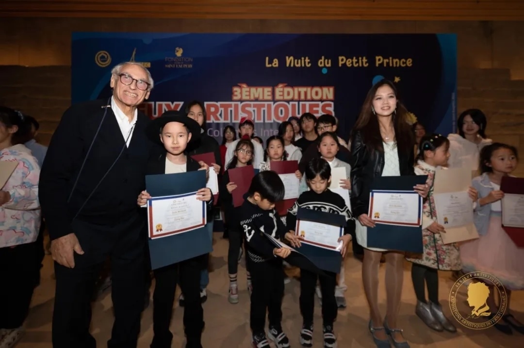 第三屆國際藝術(shù)聯(lián)創(chuàng)聯(lián)展盛大開幕。法中交流促進(jìn)會供圖