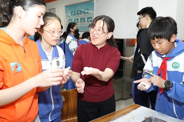 “見(jiàn)字如面，中法同心”青少年文化交流活動(dòng)啟動(dòng)。北京市教委供圖