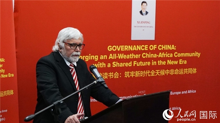 南部非洲科學(xué)、工程、技術(shù)、教育協(xié)會執(zhí)行副總裁楊煥嶺。人民網(wǎng) 劉暢攝