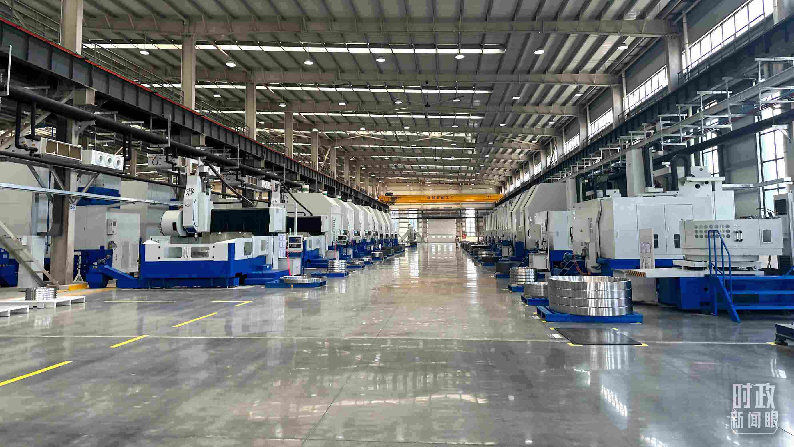 △洛軸智能工廠。（總臺(tái)央視記者趙化拍攝）