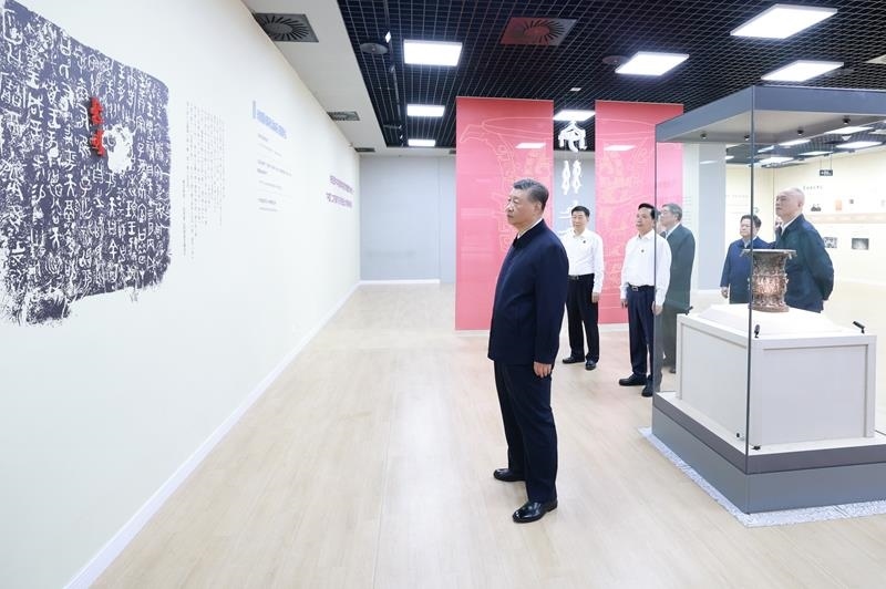 △2024年9月10日，習近平總書記來到陜西寶雞市參觀寶雞青銅器博物院。